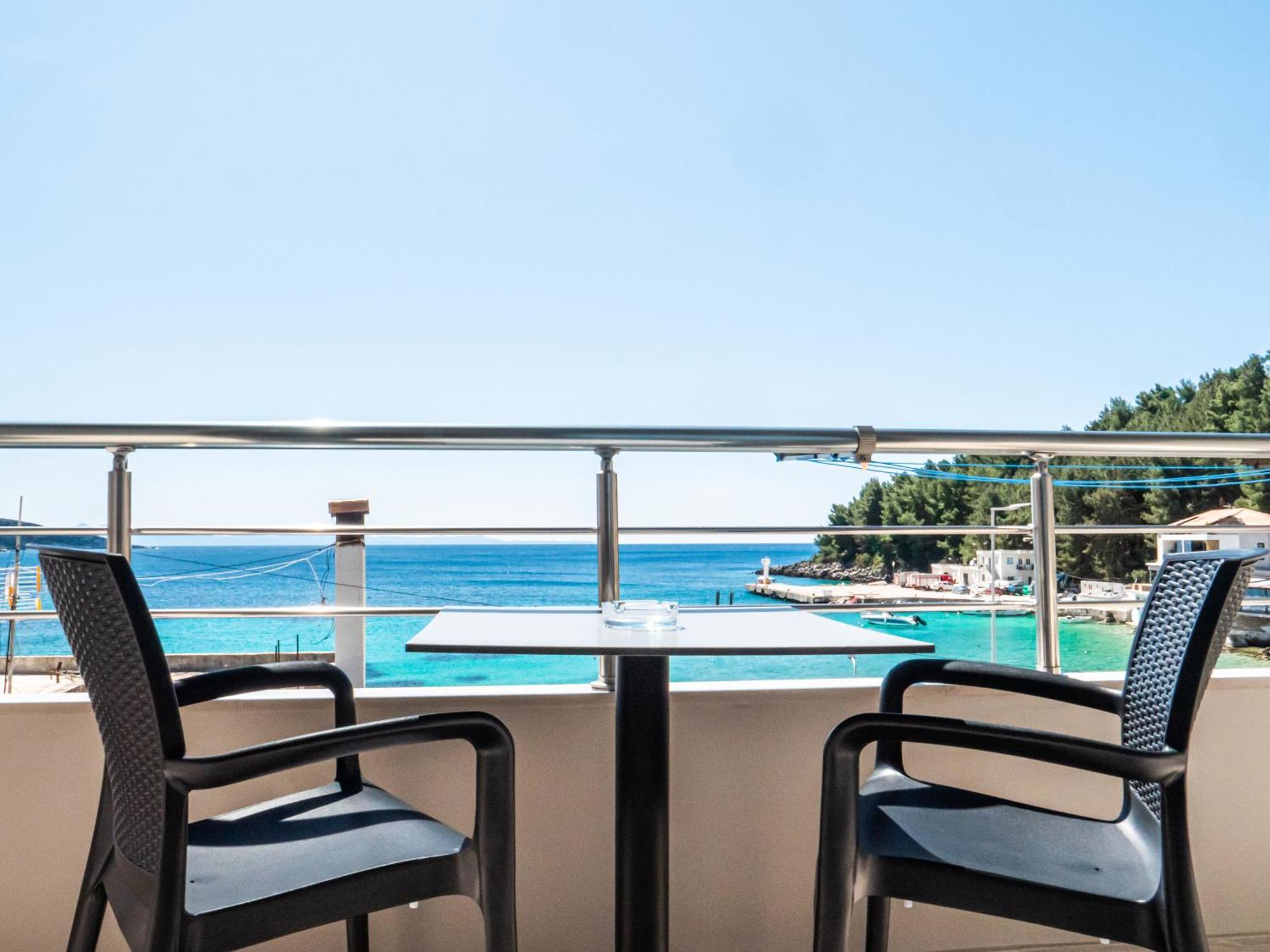 Hotel Endless Blue Himara Exterior foto