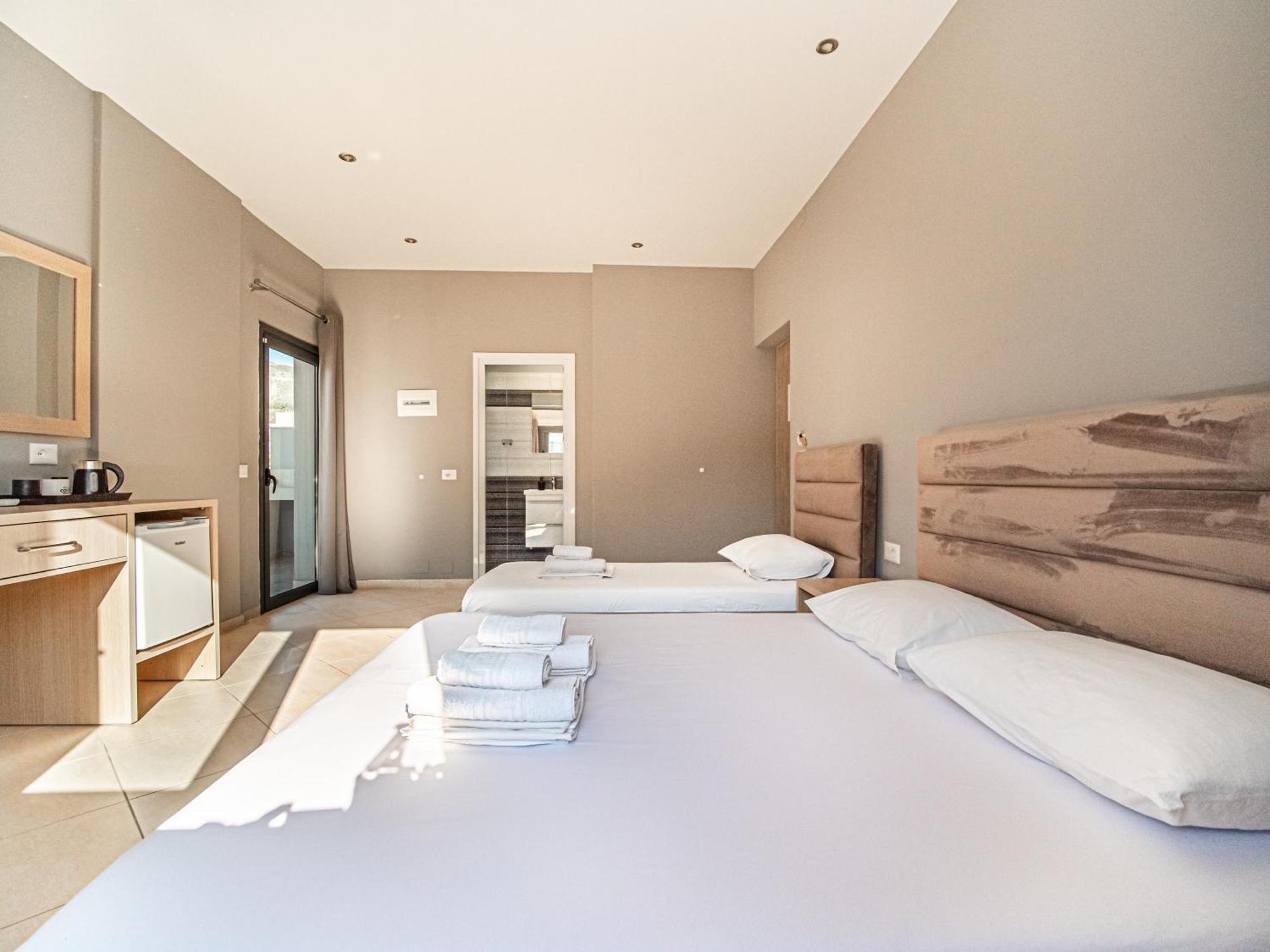 Hotel Endless Blue Himara Exterior foto