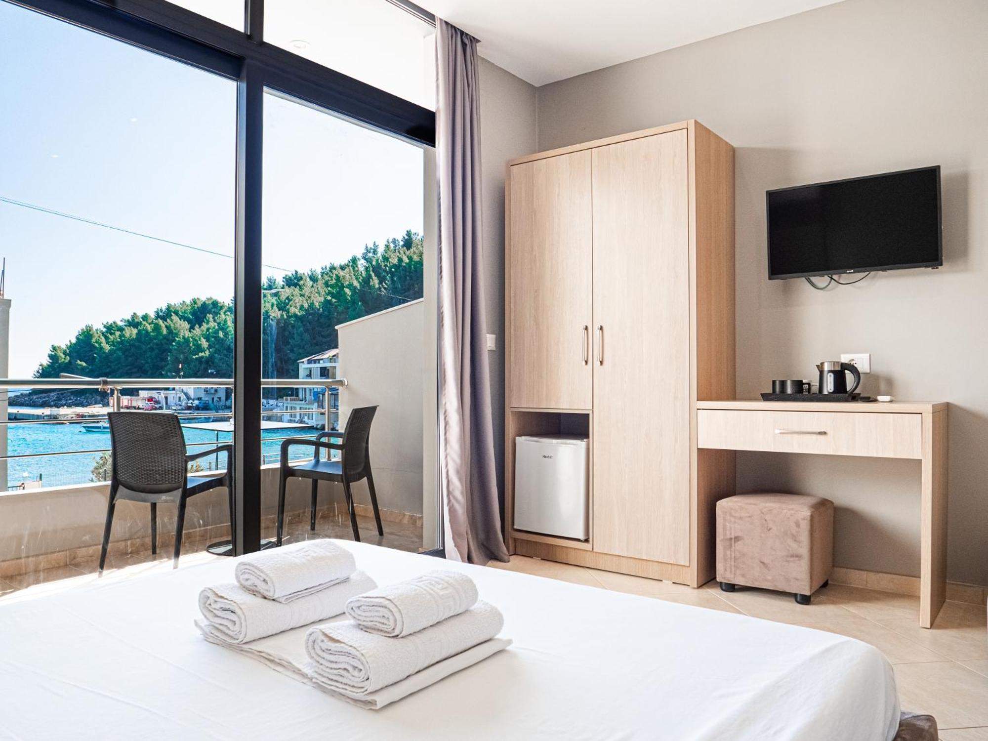 Hotel Endless Blue Himara Exterior foto