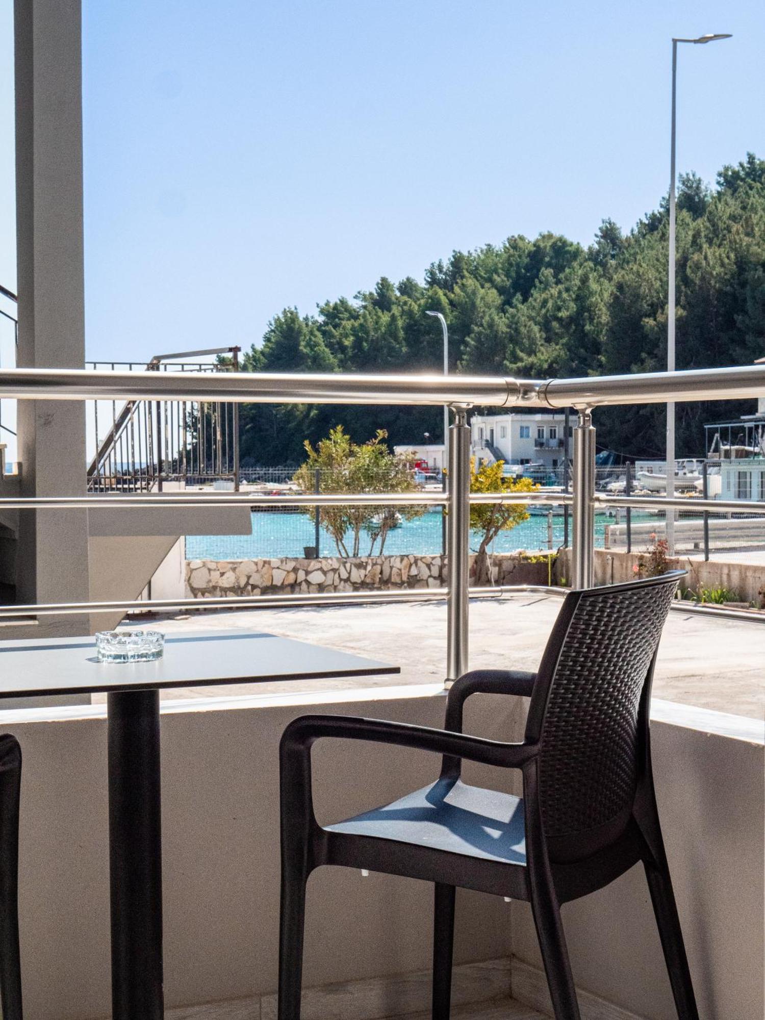 Hotel Endless Blue Himara Exterior foto