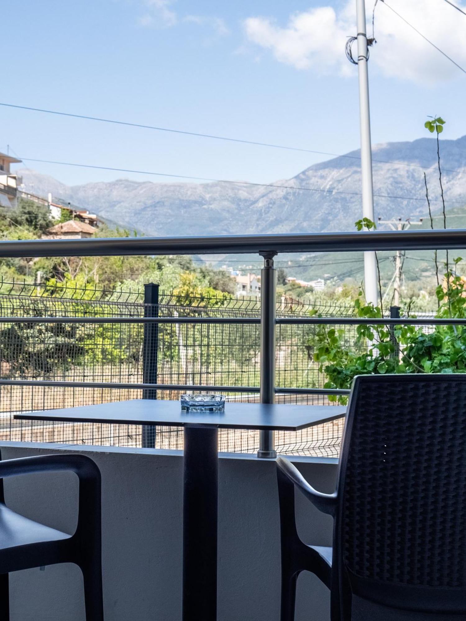Hotel Endless Blue Himara Exterior foto